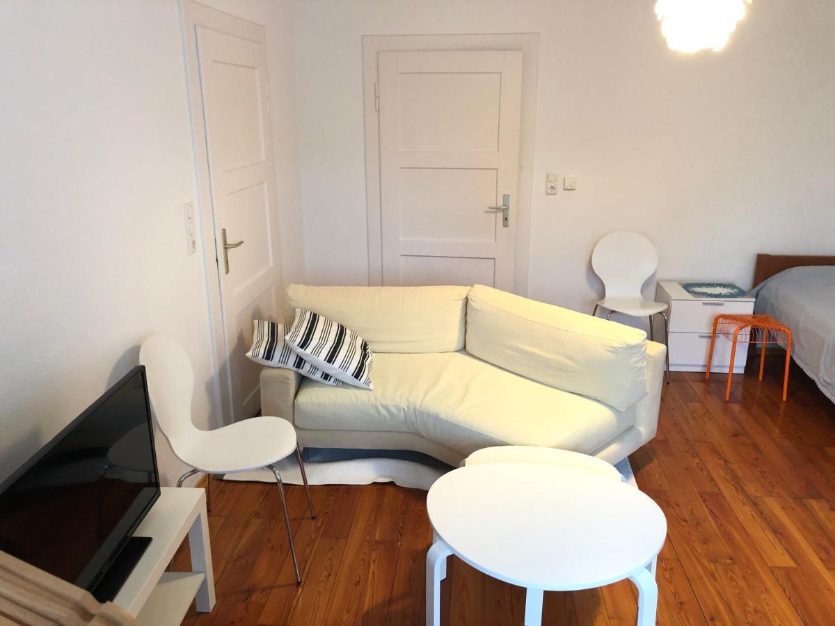 Altstadt Naehe 7 Min Fussweg Ueber Alte Maibruecke Zu Pension Mit Balkon & Garten, Ideal For Long Stay, Relocation Оксенфурт Екстер'єр фото